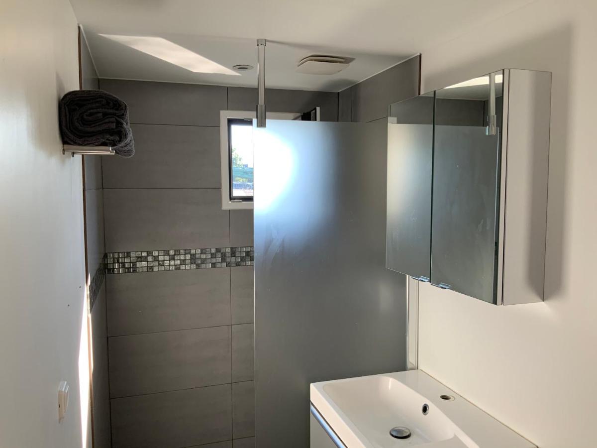 Bateau Appartement Sur L'Erdre Au Coeur De Nantes Exteriör bild